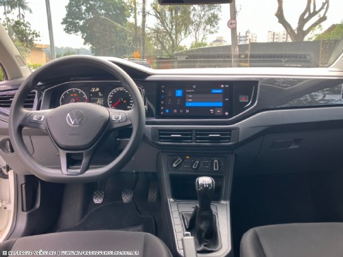 Volkswagen POLO TRACK 1.0 2024/2025